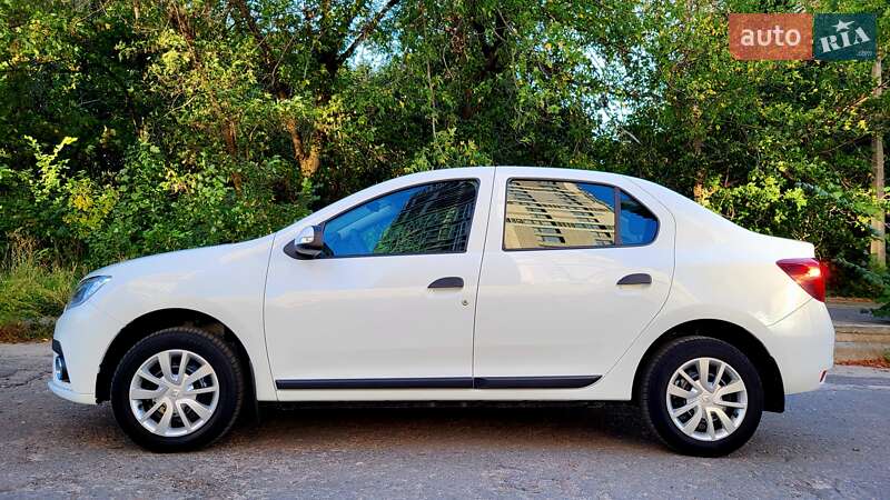 Седан Renault Logan 2020 в Киеве