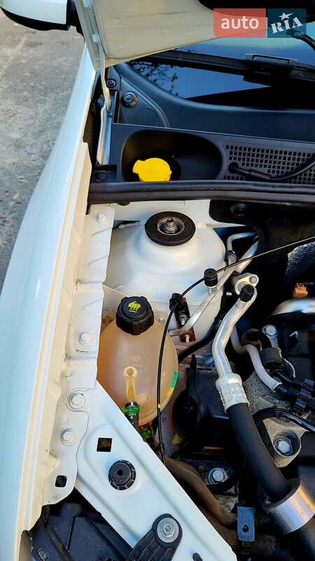 Седан Renault Logan 2020 в Киеве