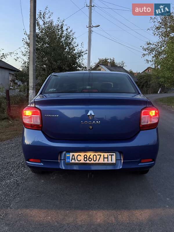 Седан Renault Logan 2013 в Нововолынске фото 15 Седан Renault Logan 2013 в Нововолынске