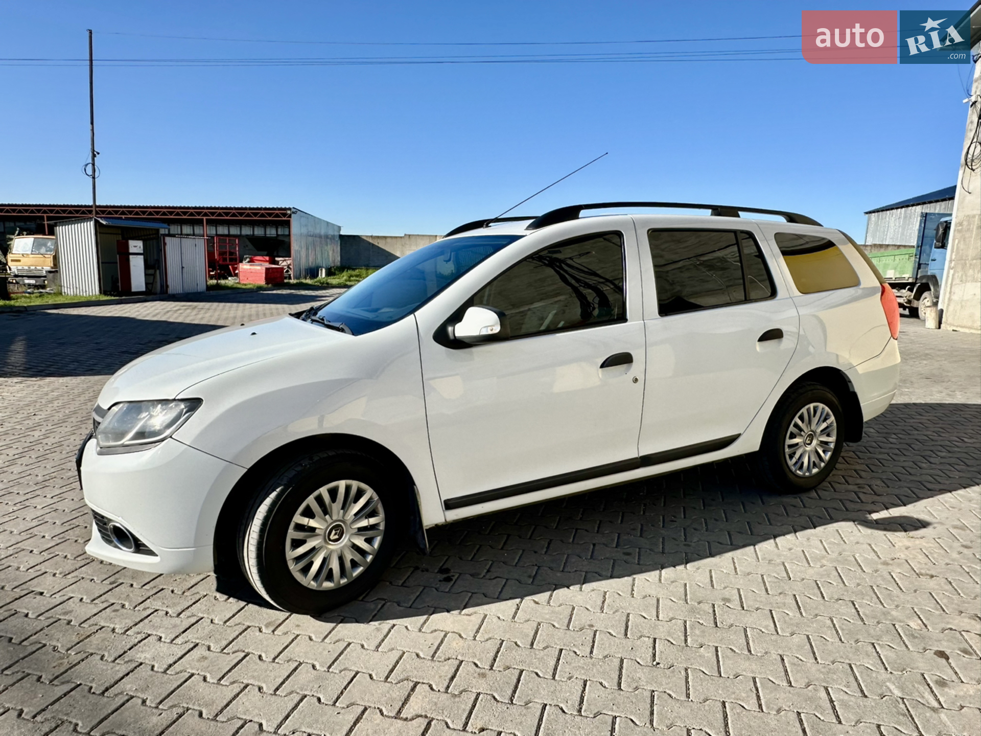 2016 Renault Logan - мініатюра 3