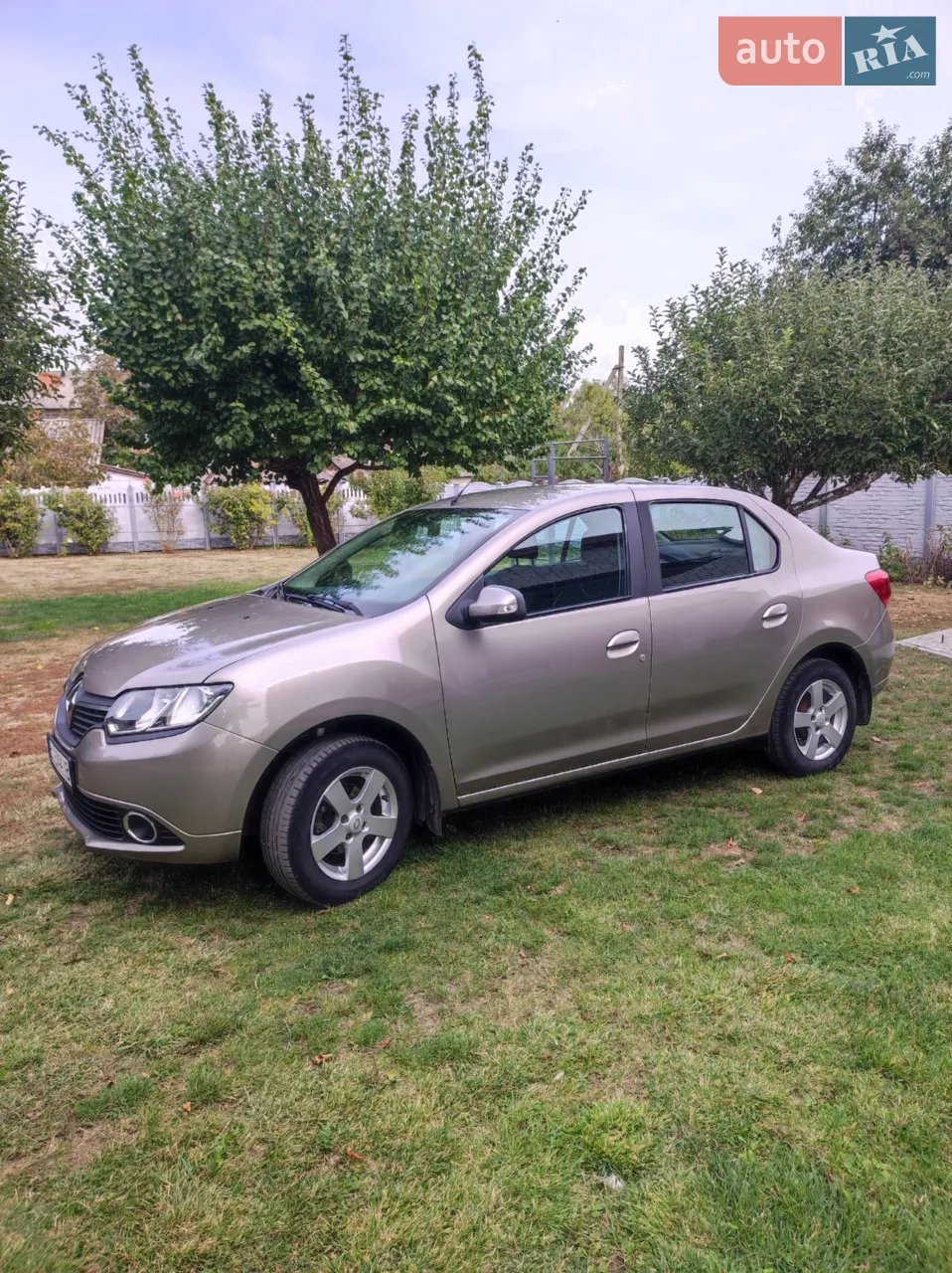2013 Renault Logan - мініатюра 15