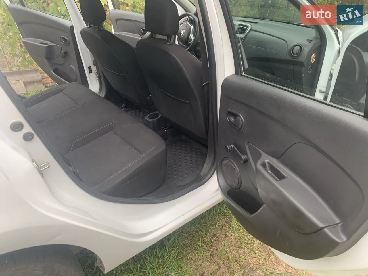2019 Renault Logan - мініатюра 28