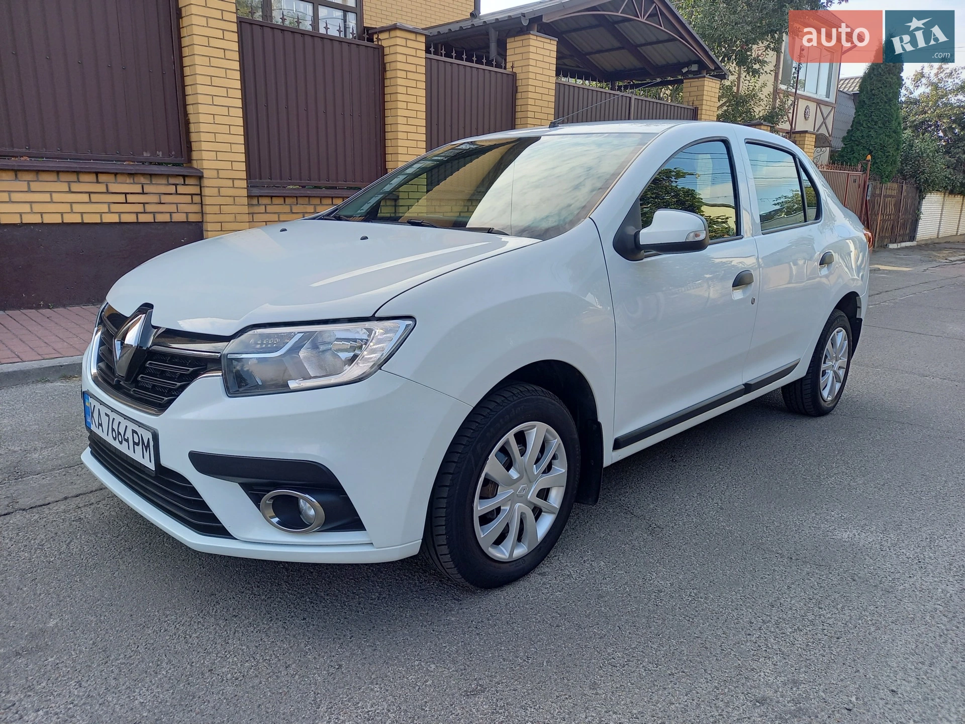 Renault Logan 2016 VIN VF14SRAG456260073 фото оголошення 17 з 20