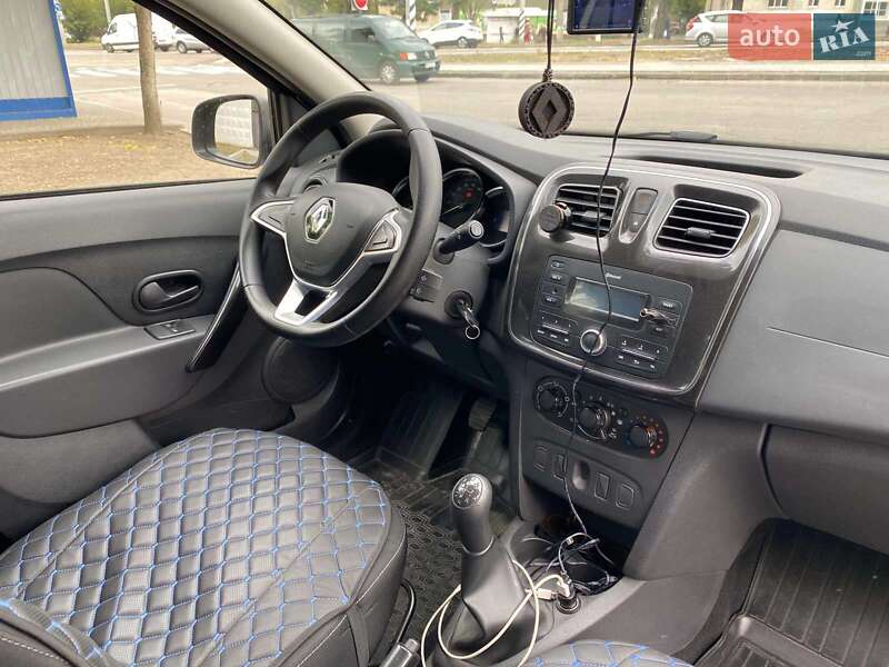 Универсал Renault Logan 2019 в Николаеве