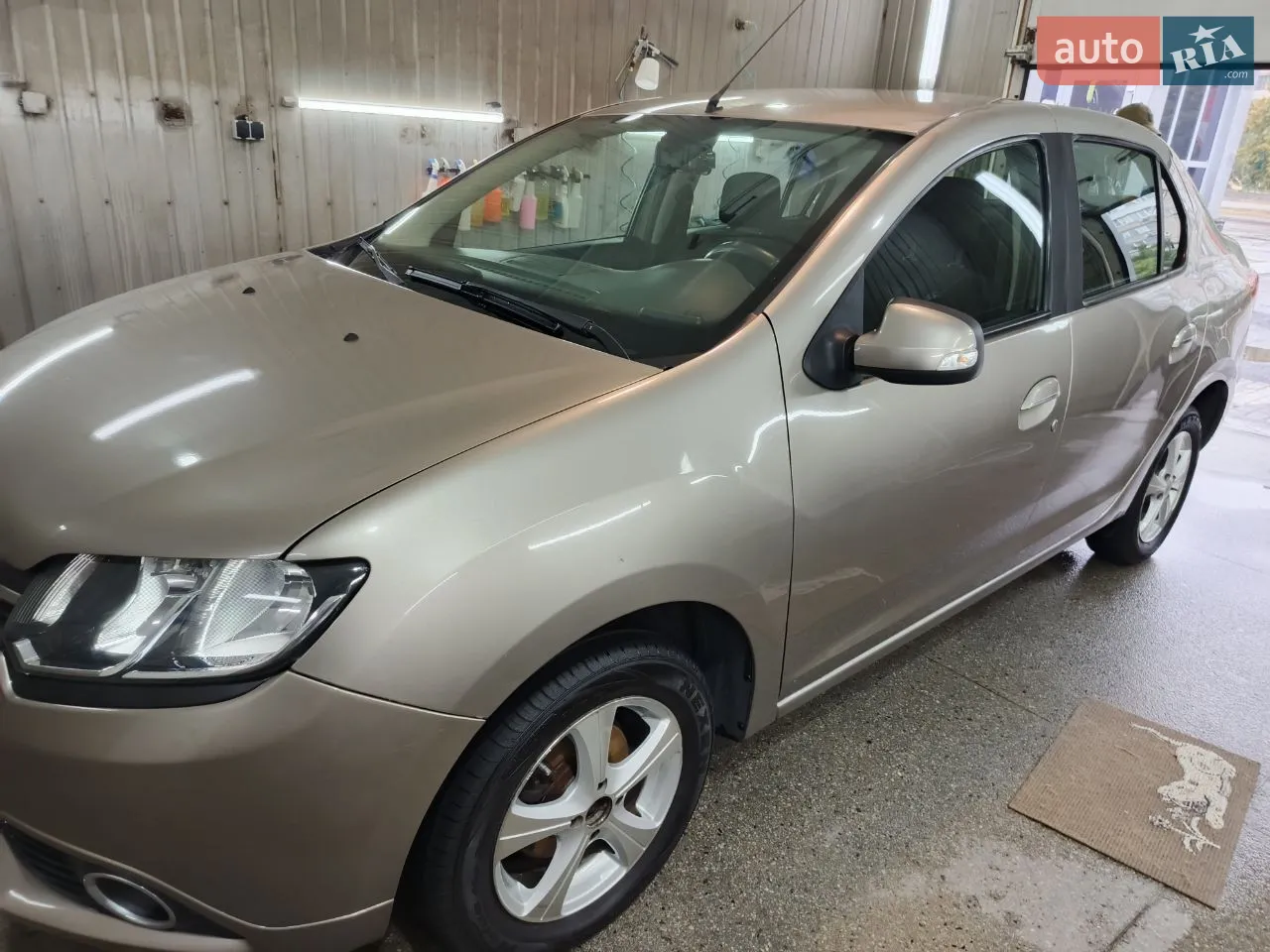 2014 Renault Logan - мініатюра 30