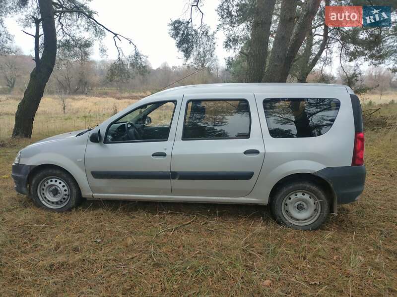 Универсал Renault Logan 2010 в Шептицькому