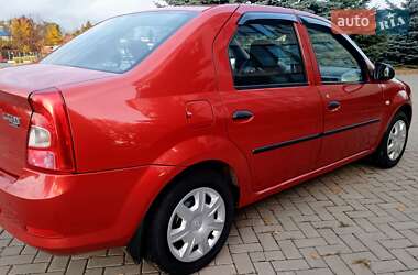Седан Renault Logan 2011 в 