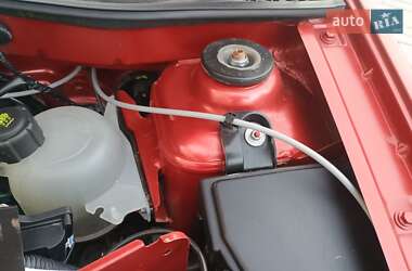 Седан Renault Logan 2011 в 