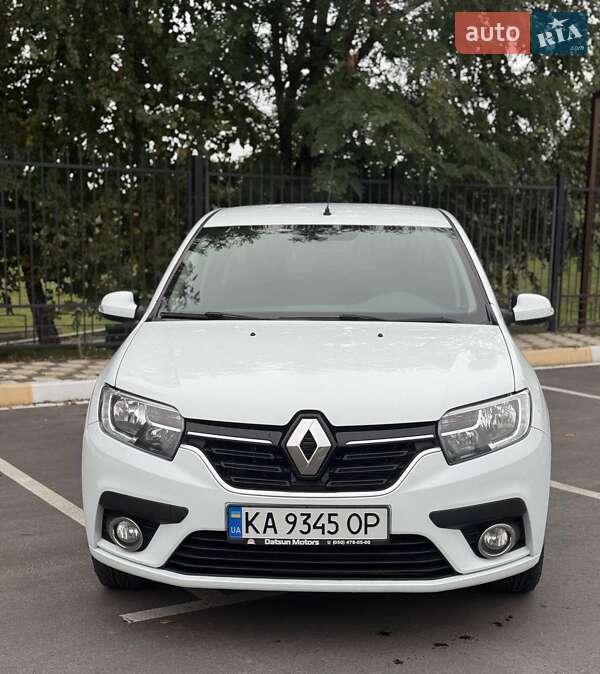Седан Renault Logan 2017 в Киеве