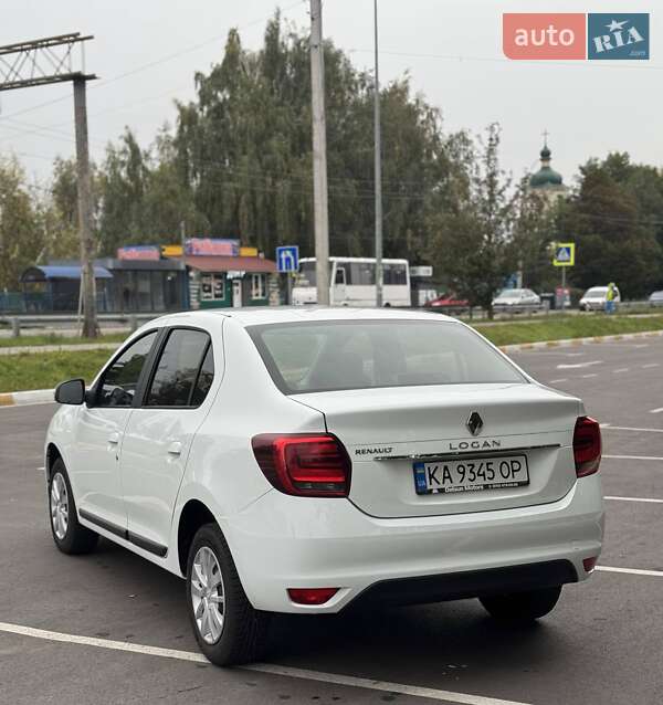 Седан Renault Logan 2017 в Киеве