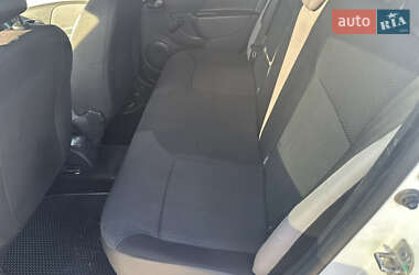 Седан Renault Logan 2014 в 