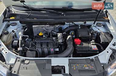 Седан Renault Logan 2021 в 
