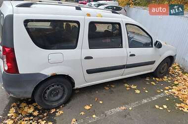 Универсал Renault Logan 2012 в 