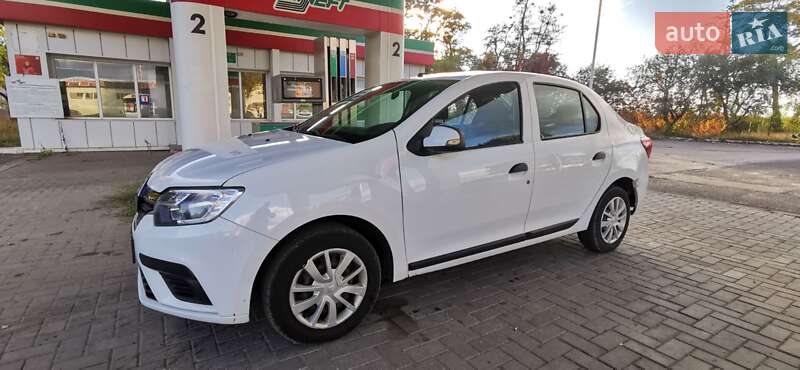 Седан Renault Logan 2019 в Гадяче
