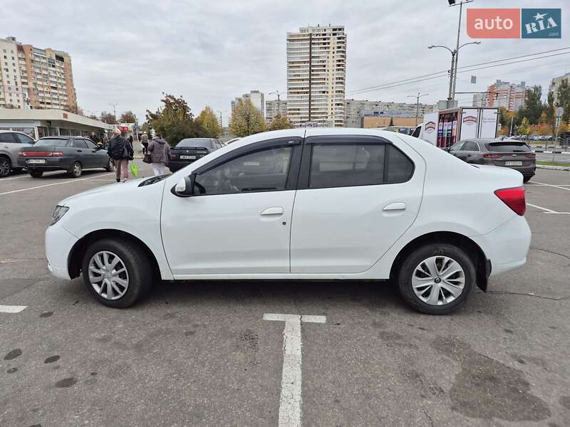 Седан Renault Logan 2016 в Харкові