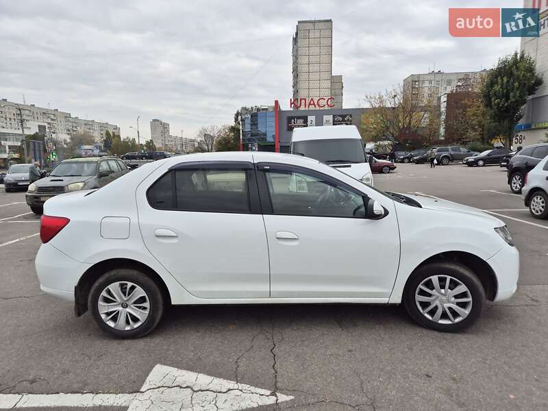 Седан Renault Logan 2016 в Харкові