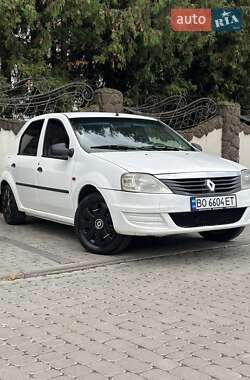 Седан Renault Logan 2010 в 