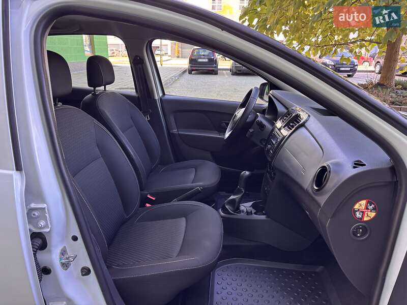 Седан Renault Logan 2017 в Ивано-Франковске фото 23 Седан Renault Logan 2017 в Ивано-Франковске