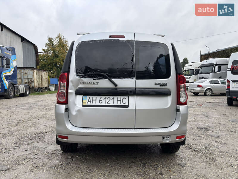 Універсал Renault Logan 2010 в Кам'янець-Подільському фото 7 Універсал Renault Logan 2010 в Кам'янець-Подільському