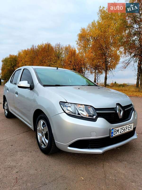 Седан Renault Logan 2015 в Тростянці