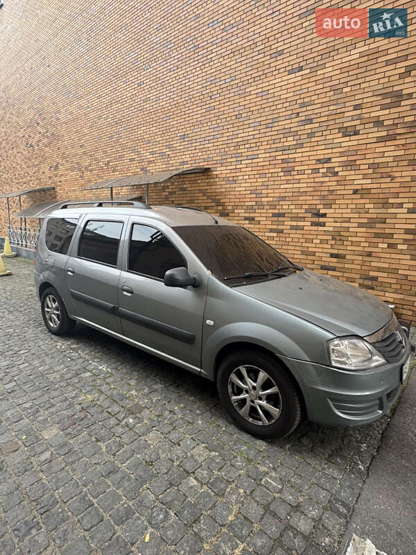 Универсал Renault Logan 2010 в Днепре фото 2 Универсал Renault Logan 2010 в Днепре