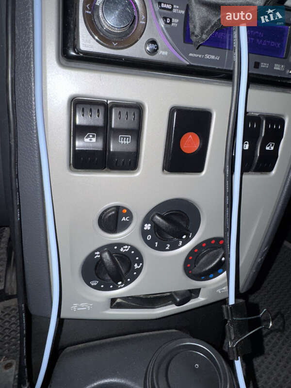 Универсал Renault Logan 2010 в Днепре фото 6 Универсал Renault Logan 2010 в Днепре