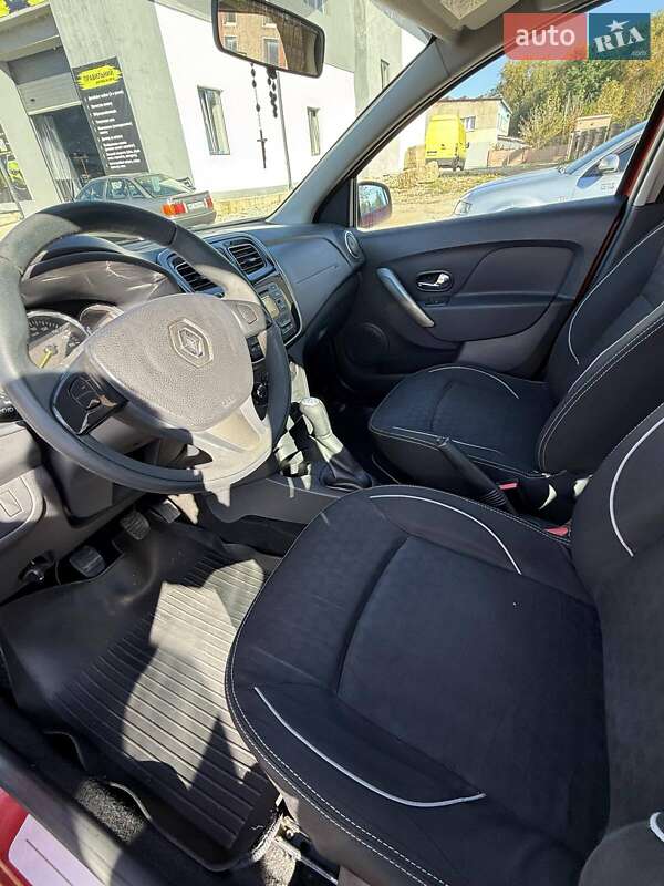 Седан Renault Logan 2013 в Надворной фото 13 Седан Renault Logan 2013 в Надворной