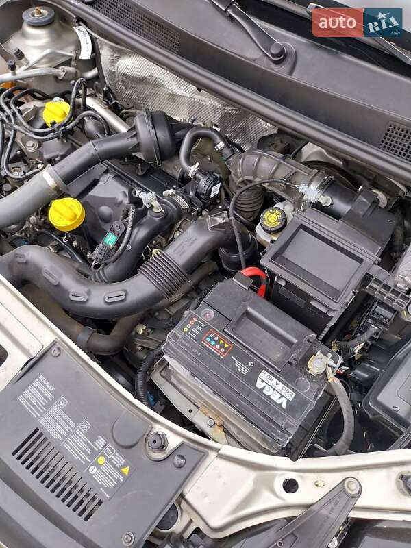 Седан Renault Logan 2015 в Черновцах фото 23 Седан Renault Logan 2015 в Черновцах