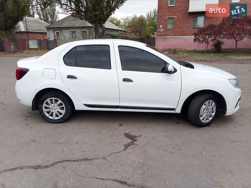 Седан Renault Logan 2018 в Славянске