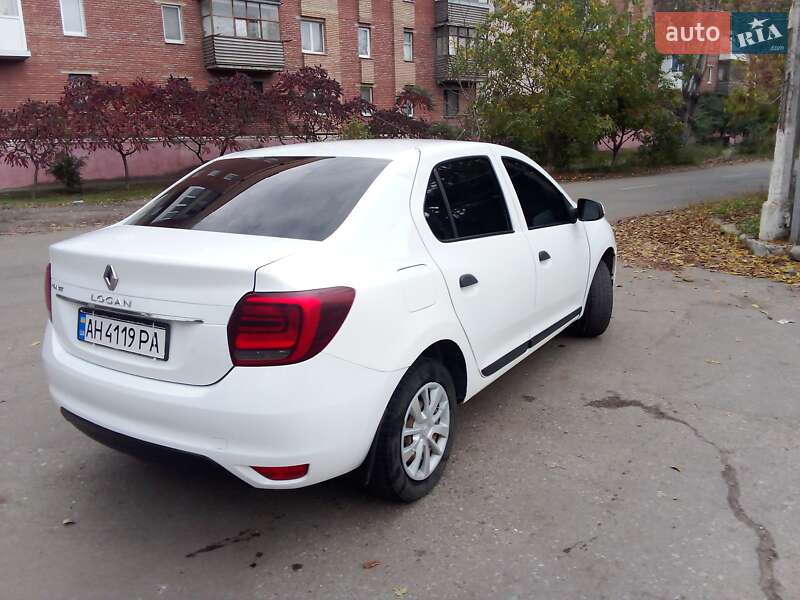Седан Renault Logan 2018 в Славянске