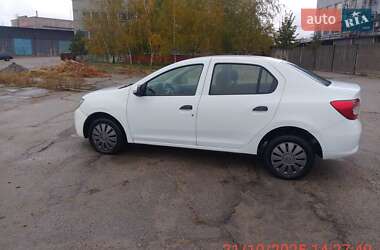 Седан Renault Logan 2013 в Запоріжжі