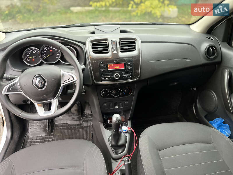 Седан Renault Logan 2020 в Харькове