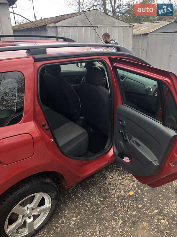 Универсал Renault Logan 2013 в Смеле