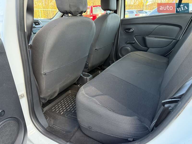 Седан Renault Logan 2019 в Хмельницком фото 30 Седан Renault Logan 2019 в Хмельницком