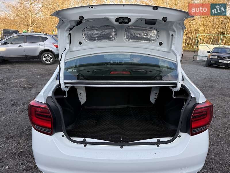 Седан Renault Logan 2019 в Хмельницком фото 40 Седан Renault Logan 2019 в Хмельницком