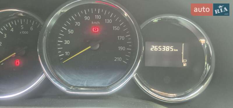 Седан Renault Logan 2013 в Харькове фото 4 Седан Renault Logan 2013 в Харькове