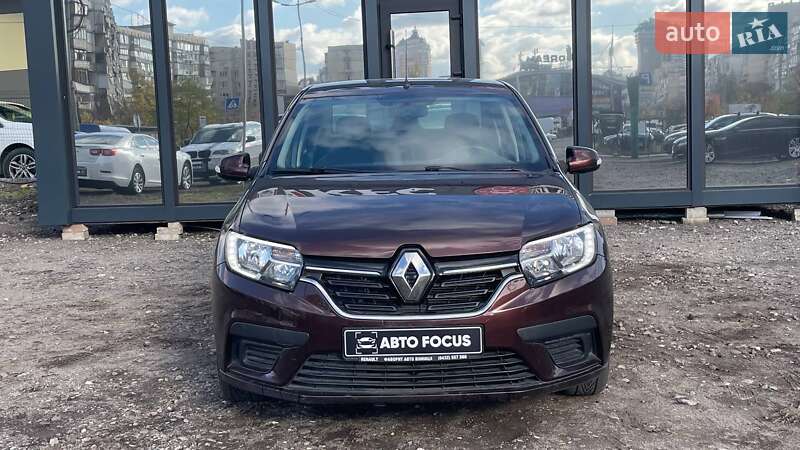 Седан Renault Logan 2017 в Киеве фото 2 Седан Renault Logan 2017 в Киеве