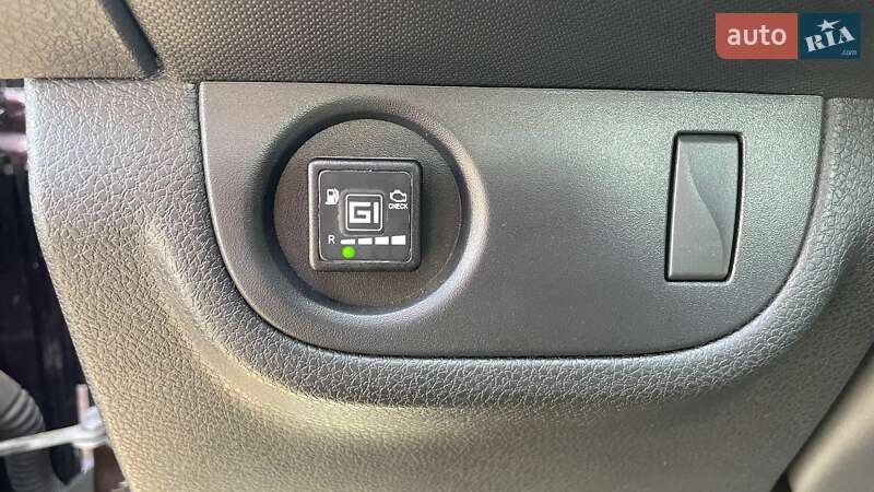 Седан Renault Logan 2017 в Киеве фото 14 Седан Renault Logan 2017 в Киеве