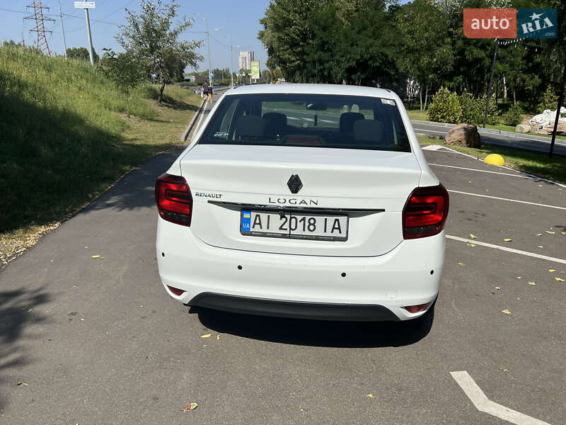 Седан Renault Logan 2019 в Киеве