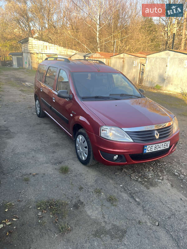 Универсал Renault Logan 2012 в Черновцах