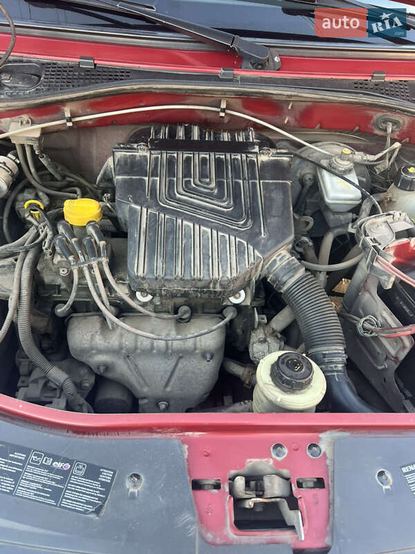 Универсал Renault Logan 2012 в Черновцах