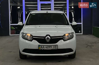 Седан Renault Logan 2015 в Києві