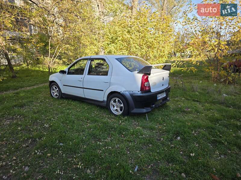 Седан Renault Logan 2010 в Белгороде-Днестровском