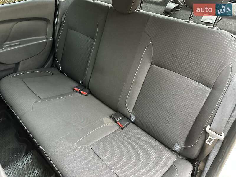 Седан Renault Logan 2018 в Одессе