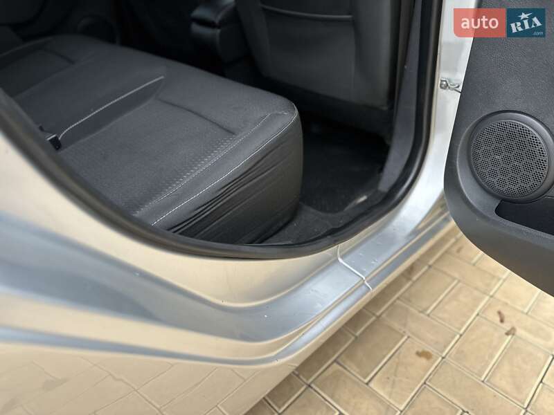 Седан Renault Logan 2018 в Одессе