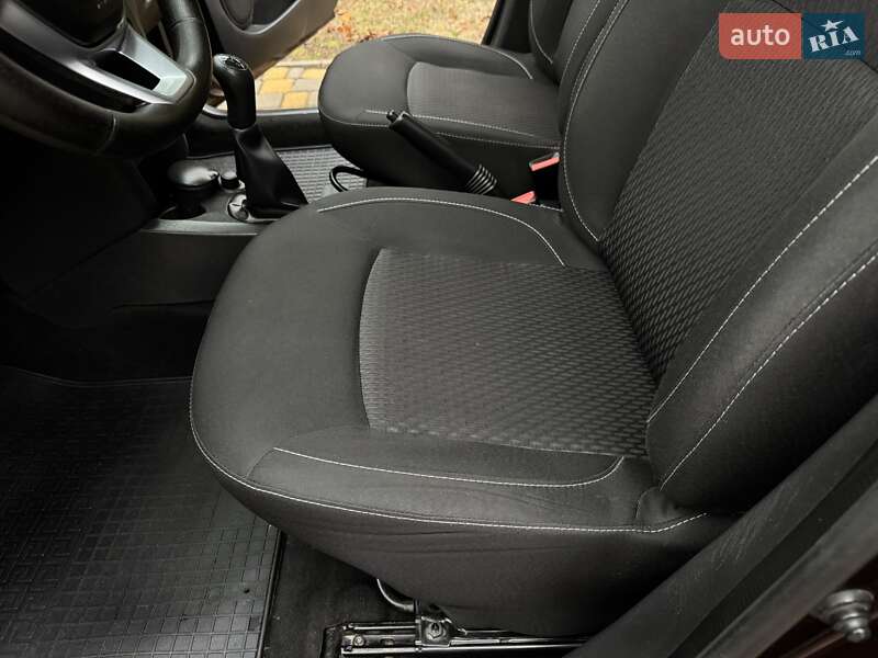 Седан Renault Logan 2017 в Одесі фото 42 Седан Renault Logan 2017 в Одесі