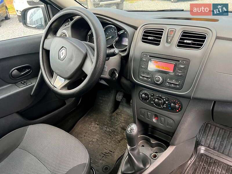 Седан Renault Logan 2016 в Львове фото 34 Седан Renault Logan 2016 в Львове