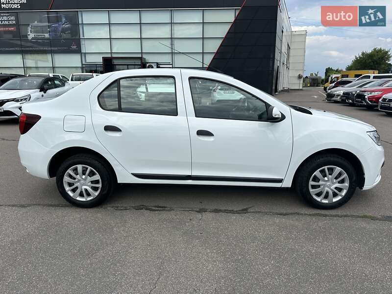 Седан Renault Logan 2021 в Киеве