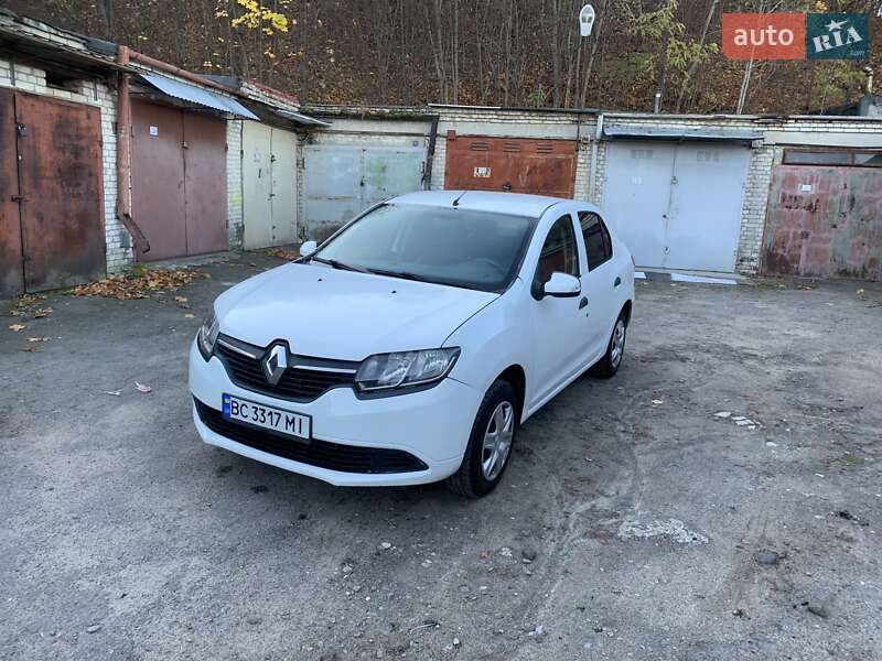 Renault Logan 2016
