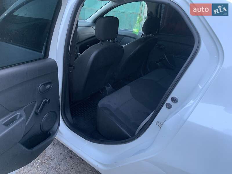 Седан Renault Logan 2016 в Львове фото 14 Седан Renault Logan 2016 в Львове